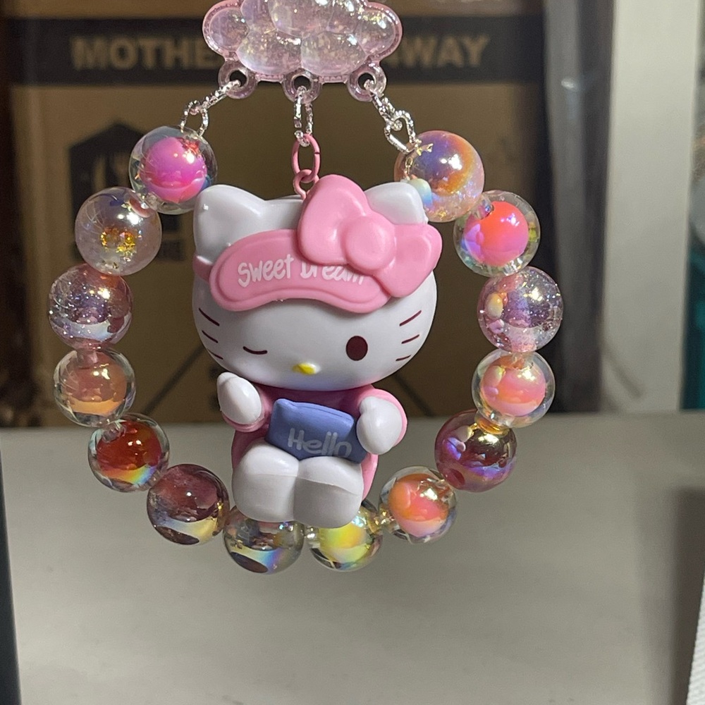 Hello Kitty Dreamy Pink and Multicolor Car Hanger - Picture 5 of 5